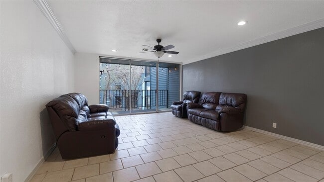 Photo - 12500 Melville Dr Unit 217B