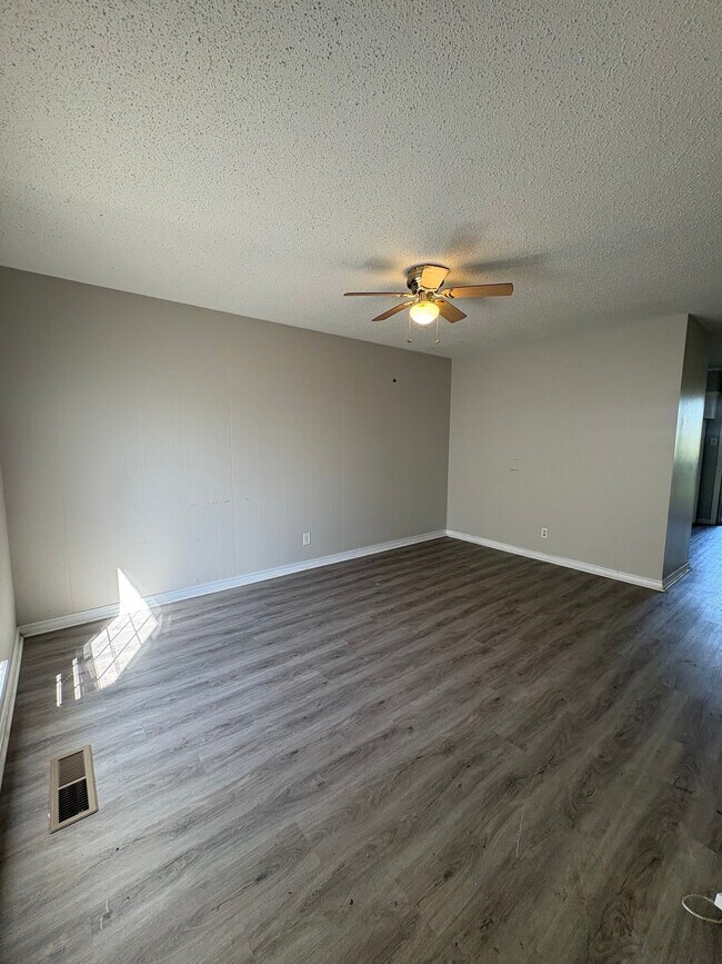 1123 W Scenic Dr Unidad 1123