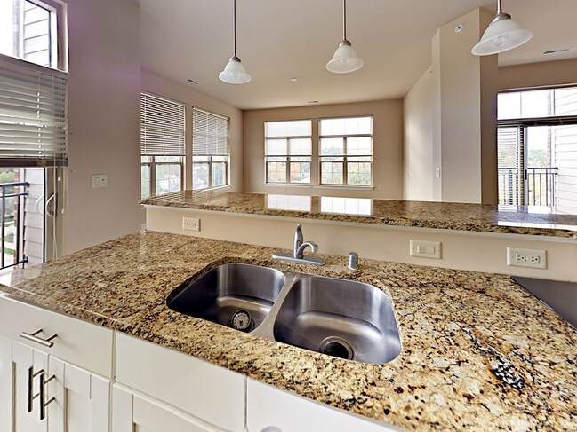 Image_e2BLPHQ1JB.jpg - Worthington Apartments