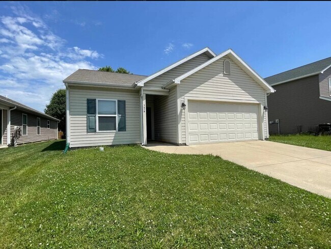LEXINGTON FARMS...3 Bedroom Bath House - LEXINGTON FARMS...3 Bedroom  Bath House
