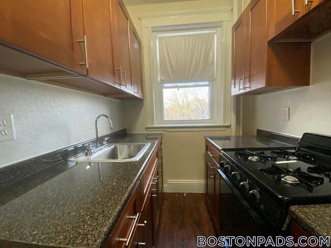 Building Photo - 1167 Boylston St