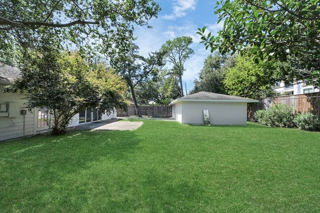 Photo - 7610 Highmeadow Dr