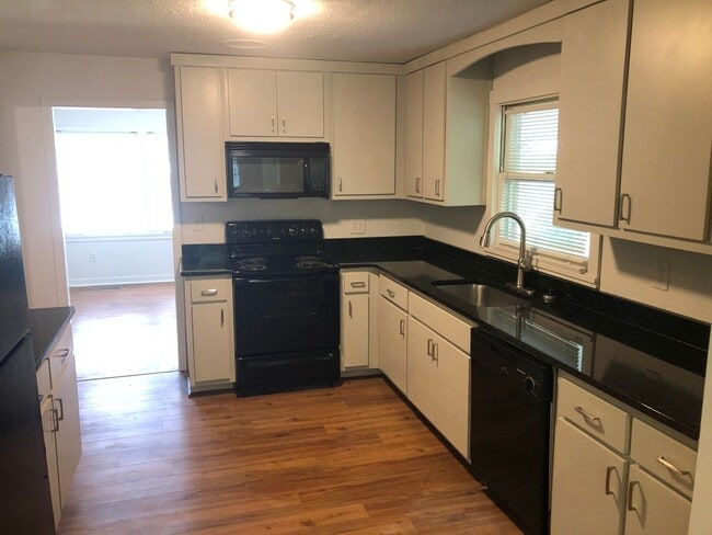 Photo - 4049 Norwood Dr