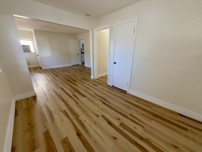 Photo - 26636 Lorenz St