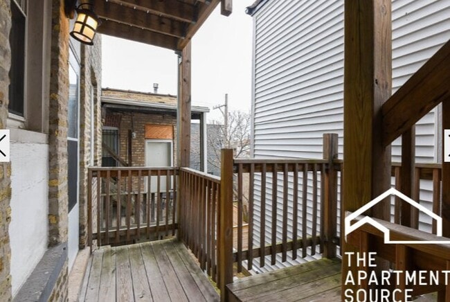 Photo - 2611 N Fairfield Ave Unidad 2