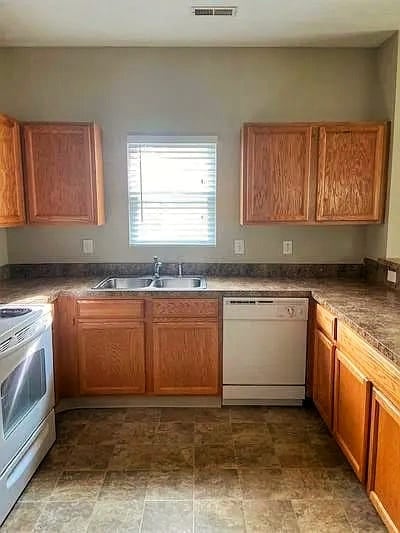 Photo - 4014 Summerstone Dr