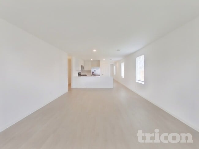 Photo - 3013 Dawn Sound Dr