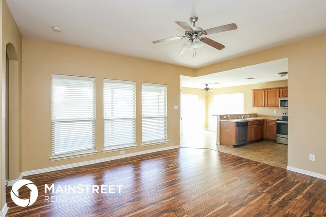 Photo - 237 Kennedy Ct