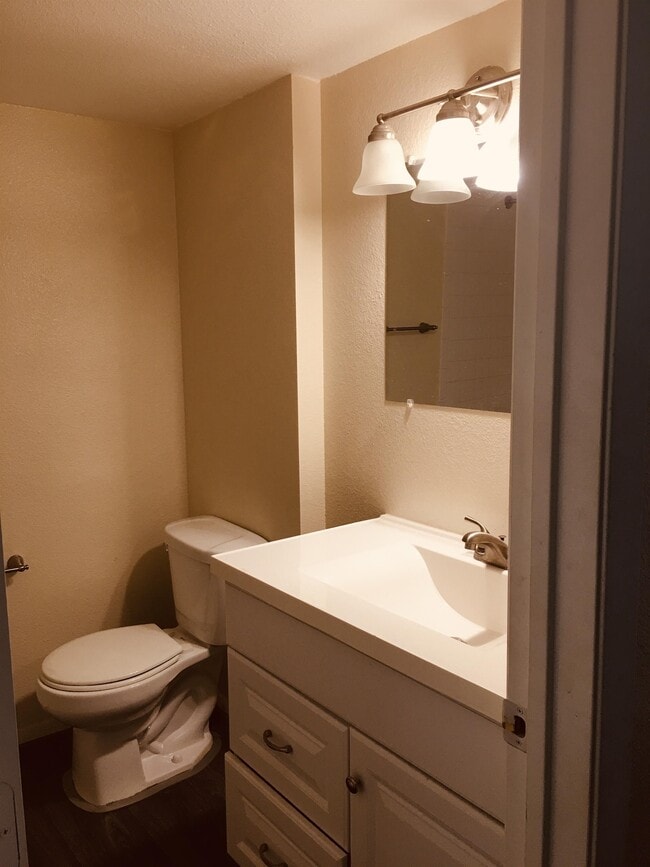 Photo - 1100 Indiana St