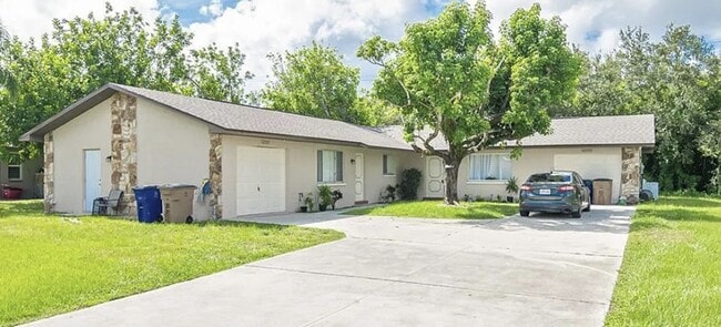 Building Photo - 12359 First St Unit 12359