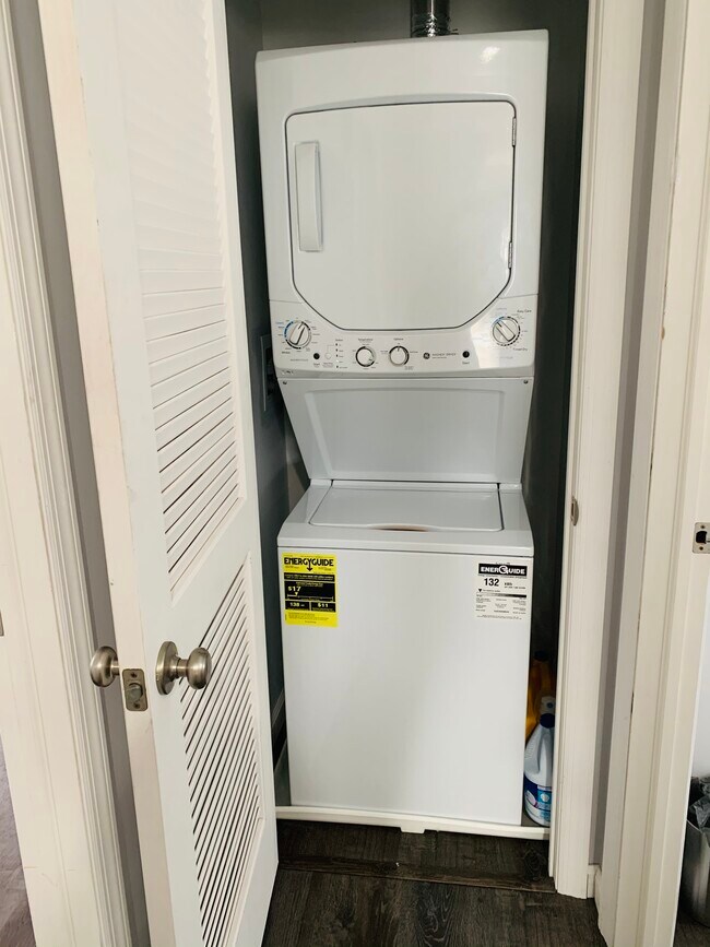 Photo - 55 S Spinnaker Dr