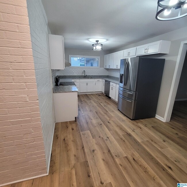 Photo - 1340 Cresthill Rd