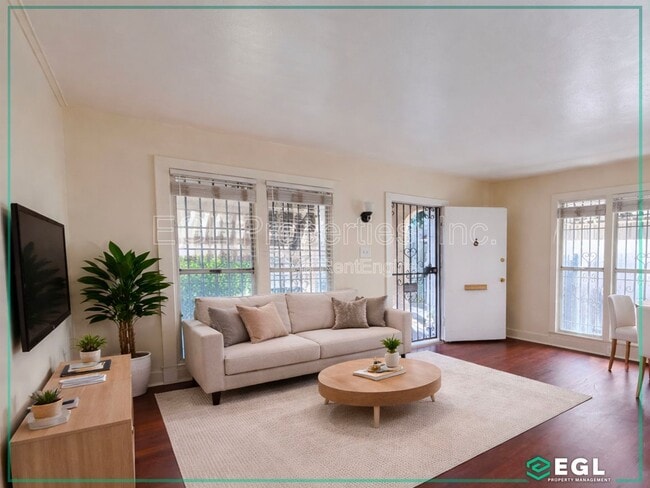 Building Photo - 4861 W 23rd St