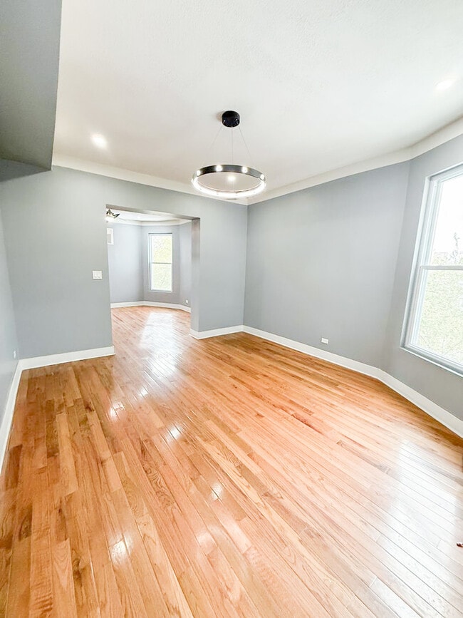 Photo - 438 E 49th St Unit 3