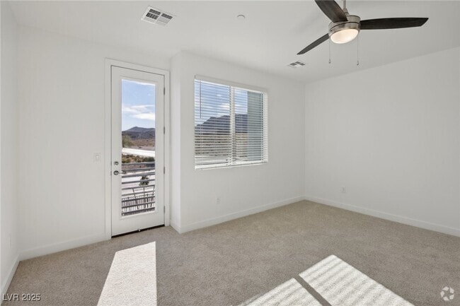 Building Photo - 10511 Blossoming Hls Wy Rental