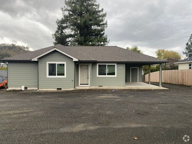 Building Photo - Brand New 2 Bedroom House in Green!