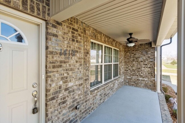 Photo - 1419 Leaf Ln