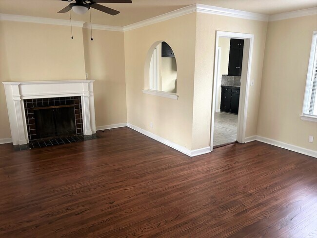 Photo - 4533 E 5th Pl