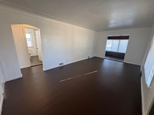 Photo - 19029 Plainview Ave