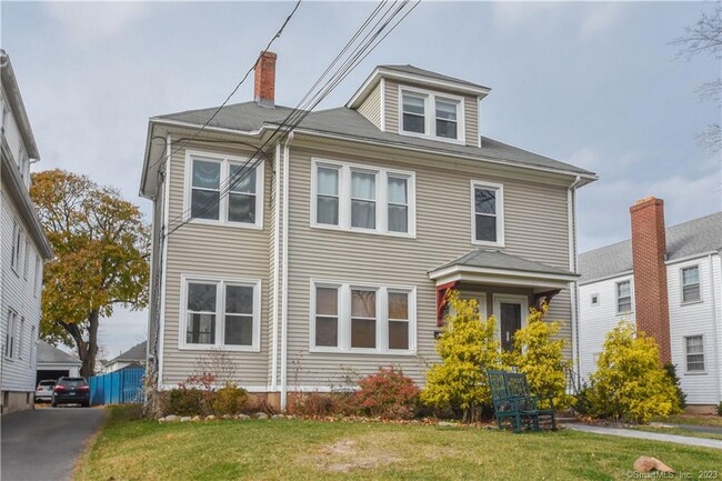 Photo - 77 Maplewood Ave Unit First Floor