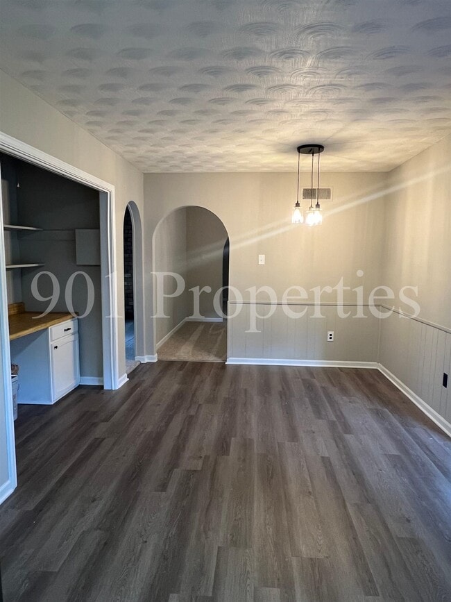 Photo - 5140 Longmeadow Cove
