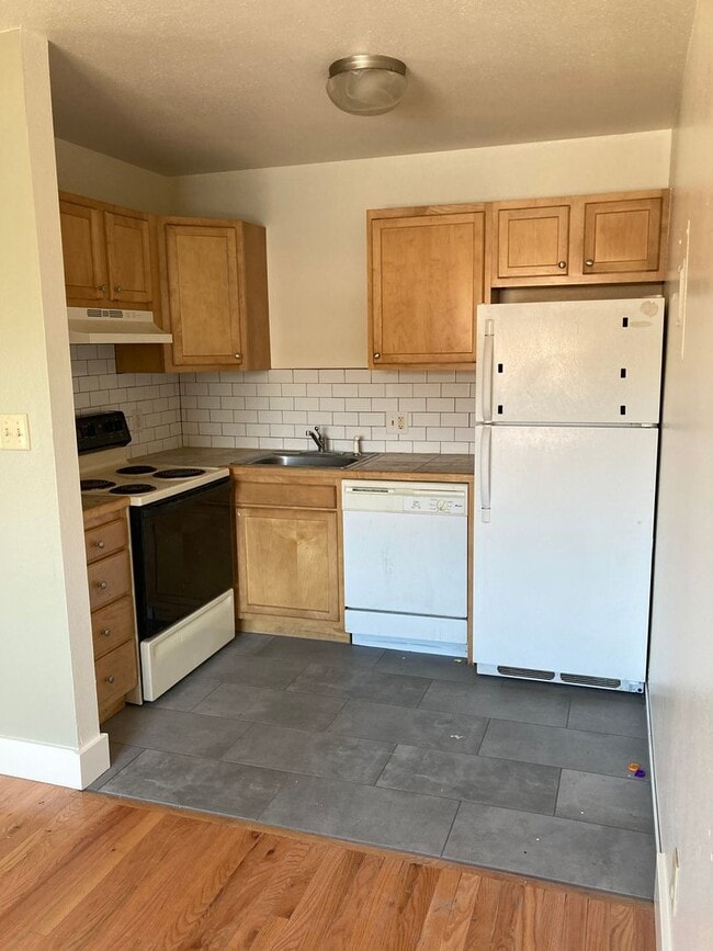 Photo - 3547 Nottingham Ct Apartment Unit #2