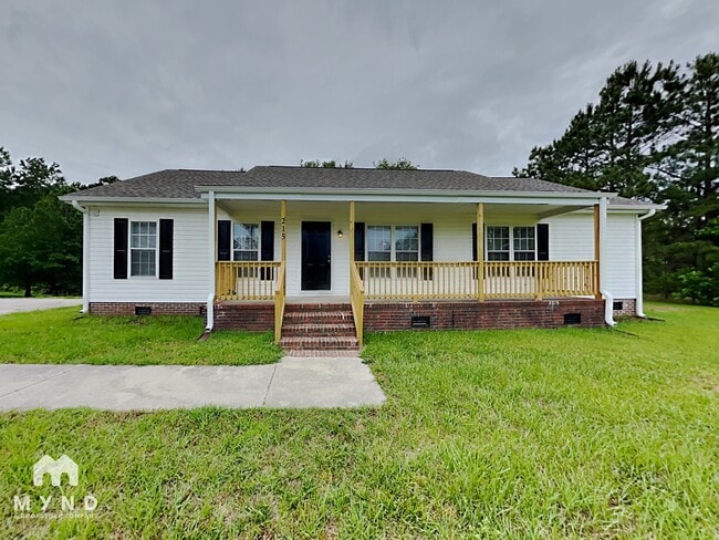 Building Photo - 215 Clearwater Dr