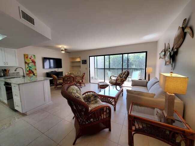 Photo - 1605 U.S. Rte 1 Unidad F203