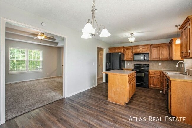 1508 NW Nolan Dr
