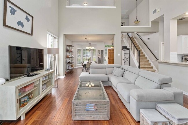 Photo - 3704 Runnels Ct