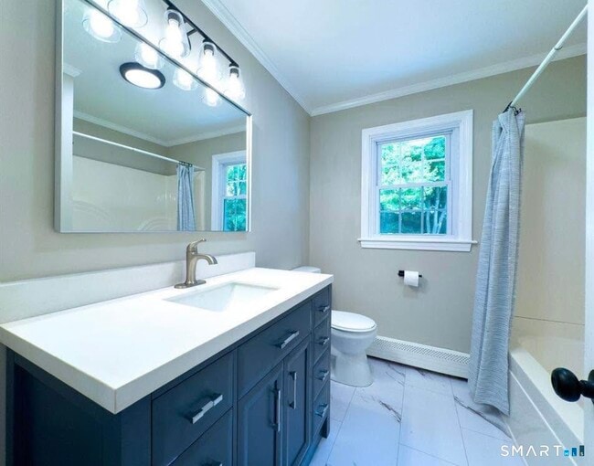 Photo - 32 Kaynor Dr