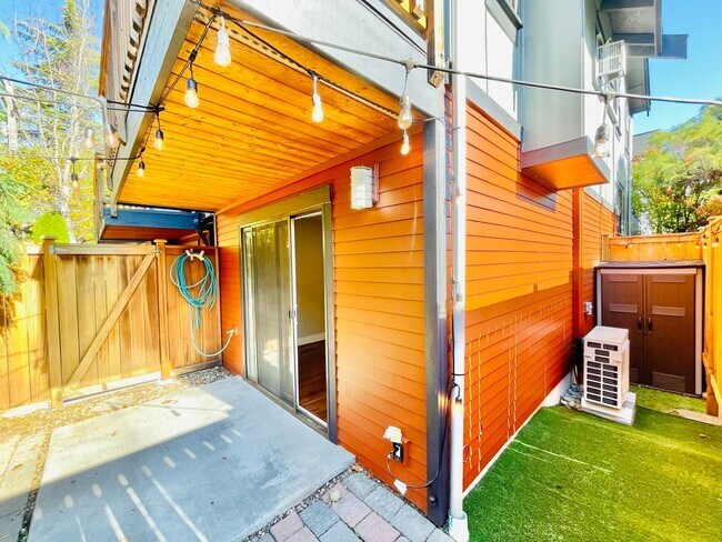 Photo - 1017 N 39th St