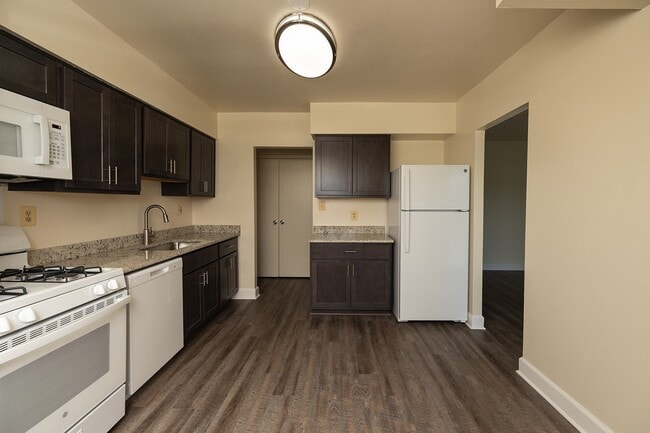 Lawyers Hill Apartments