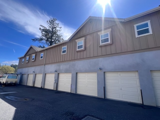 Photo - 500 Granite Hill Ct