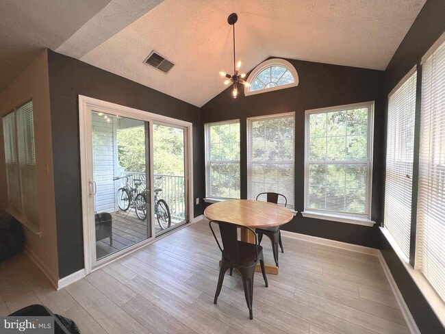 Photo - 2400 Autumn Harvest Ct Apartamento Unidad 303