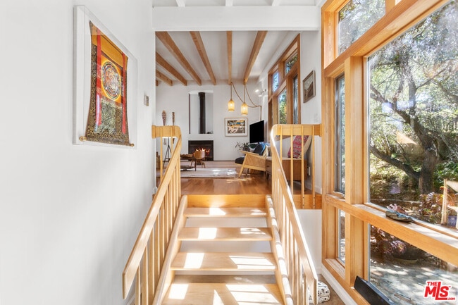 Photo - 21421 Encina Rd