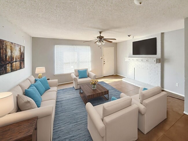 Photo - Charming 2-Bedroom Brick Home with Spaciou...