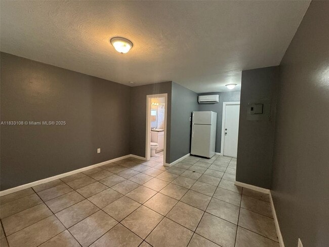 Photo - 5010 NW 2nd Ave Unit 2