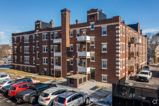 Photo - 840 Massachusetts Ave