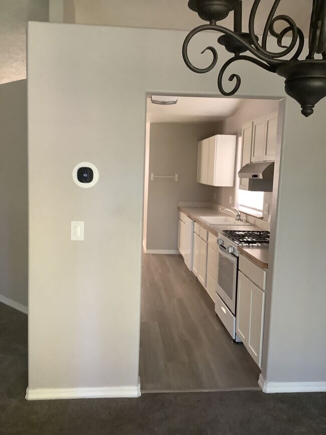 Photo - Beautiful 3 bedroom/2 bath