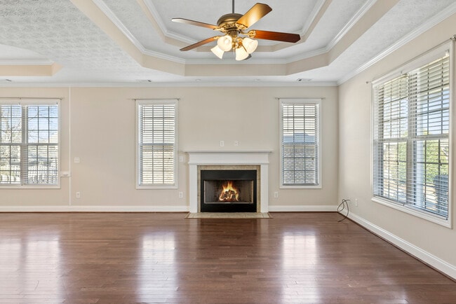 Photo - 1408 Southwick Ln