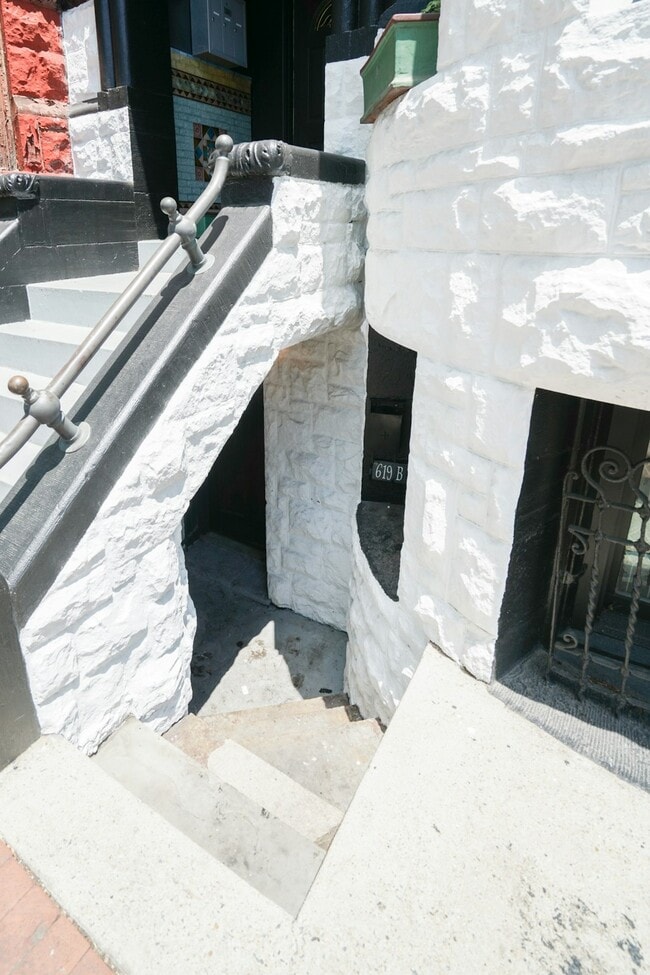 Photo - 619 Florida Ave NW