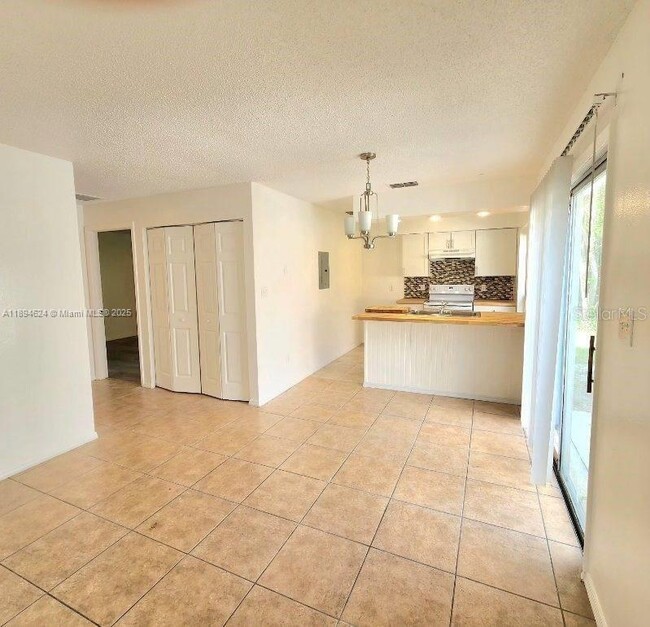 Photo - 4200 SE 22nd Ave Unit A
