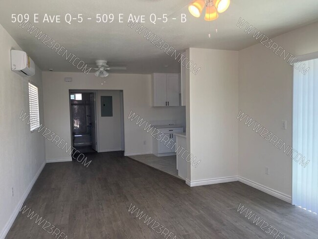 Photo - 509 E Ave Q-5 Apartamento Unidad B