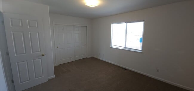 Photo - 720 Sunny Ln Unidad C