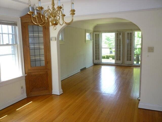 Photo - 4540 N Larkin St
