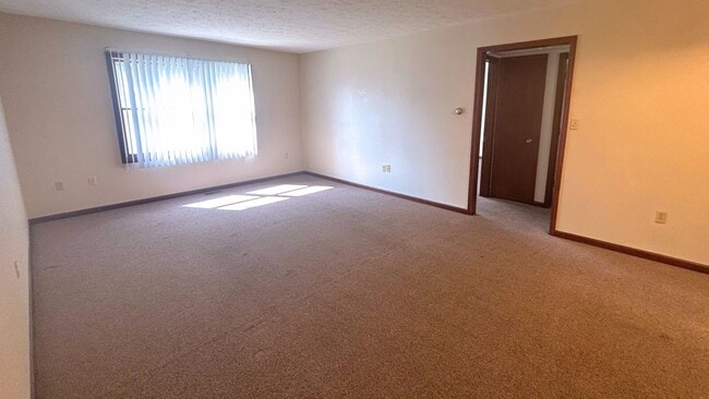 Photo - 509 Oak Glen Dr Unit 4