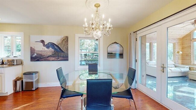 Photo - 830 Pine Tree Ln