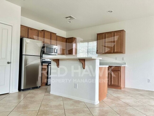 Photo - 1057 E Sourwood Dr