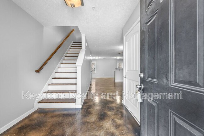 133 Melbourne Dr